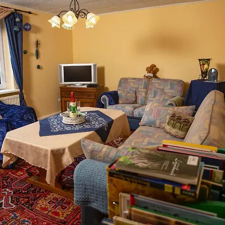 Althaus * Άινμπεκ